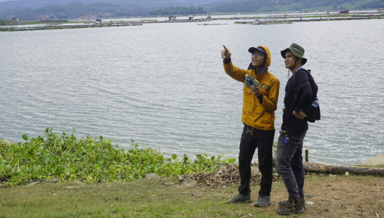 Penelitian Mahasiswa Geologi ITB