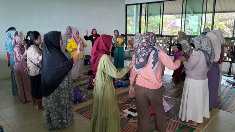 Cegah Kekerasan, Dukung Sebaya, Atur Emosi: Tiga Aksi Pengmas Psikologi UI