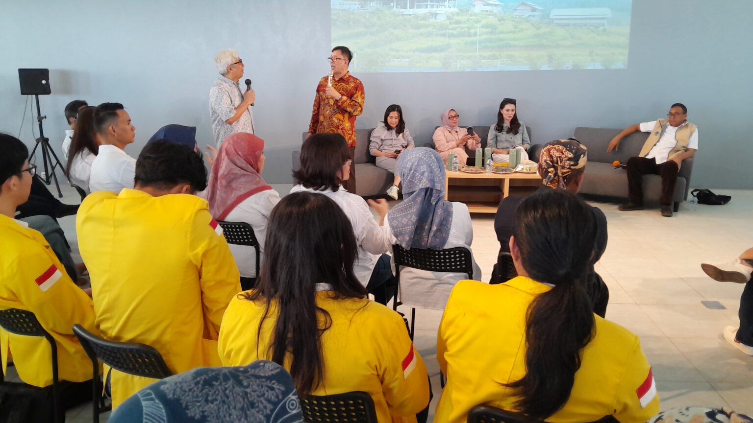 sekda Purwakarta.jpg